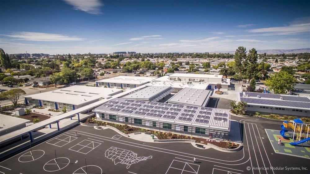birds eye view of Lakewood Elementary School campus birds eye view of Lakewood Elementary School campus